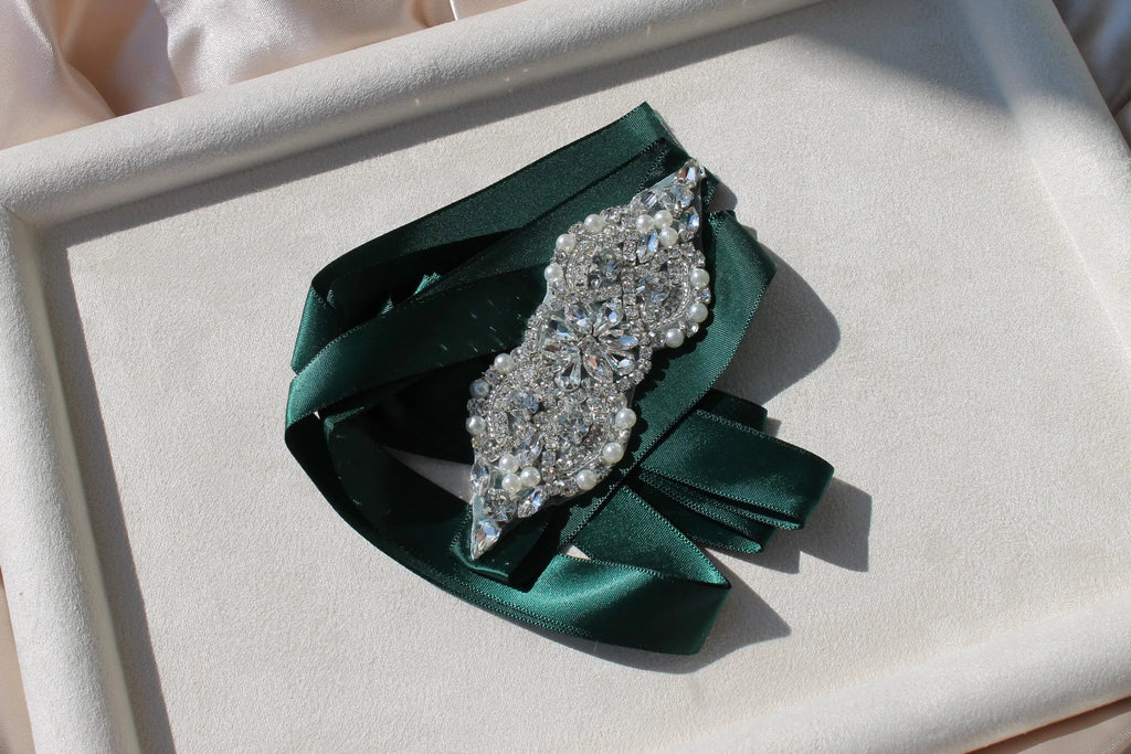 Luxuriöser Afghanischer Brautgürtel | Luxury Afghan Bridal Belt | Handgefertigter Grüner Hochzeitsgürtel | Crystal & Pearl Wedding Belt