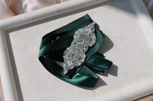 Luxuriöser Afghanischer Brautgürtel | Luxury Afghan Bridal Belt | Handgefertigter Grüner Hochzeitsgürtel | Crystal & Pearl Wedding Belt